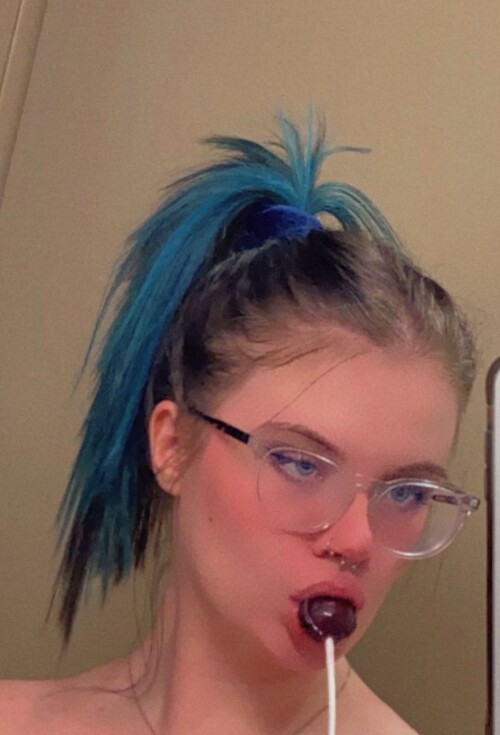 F EwMDzXUAERnDS112f8619b44ee542