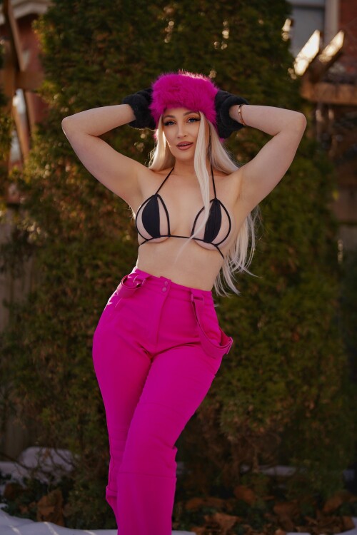 Facetune 17 01 2025 22 53 43717d3b37b44321e6