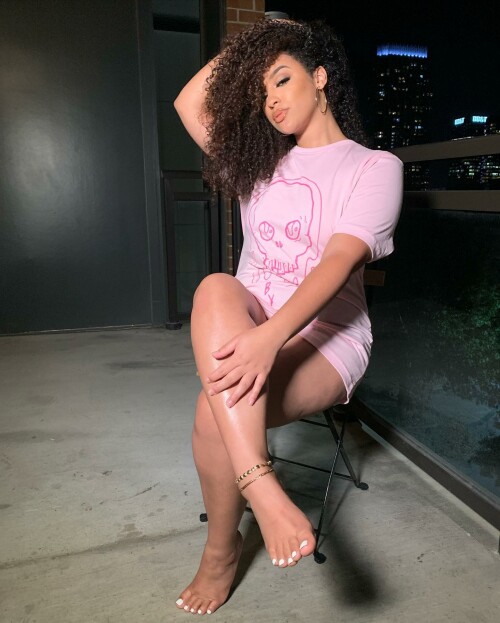 Falliee Feet 0142dac3f89e6ea54c7