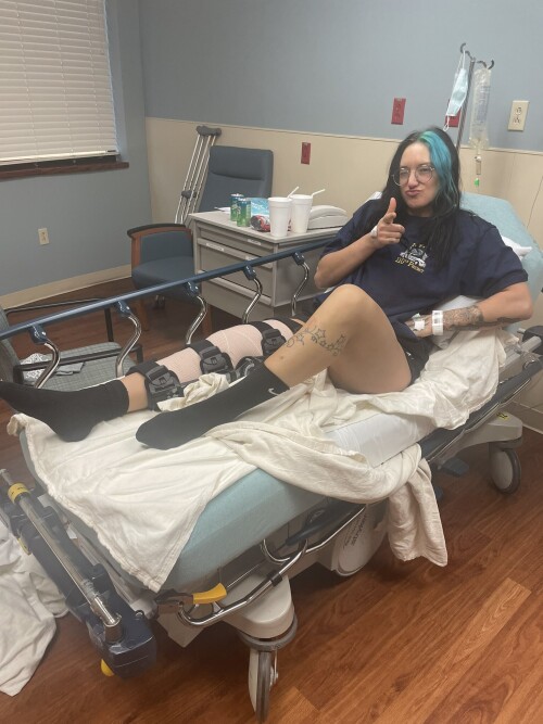 FcEmMPJWIAAWR2qcf51de1742f79168