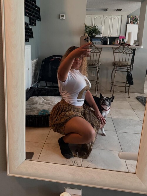 Feelin-sassy-today-WHADIYATALKINABEETthebiglezshowofficial-sassythesasquatch-biglez-biglez-37d53d4bed9d349f8