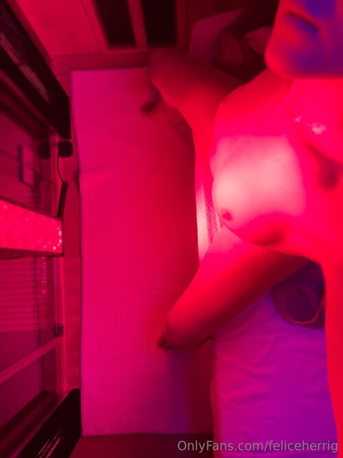 FeliceTits3c38f916cdf2d3edc