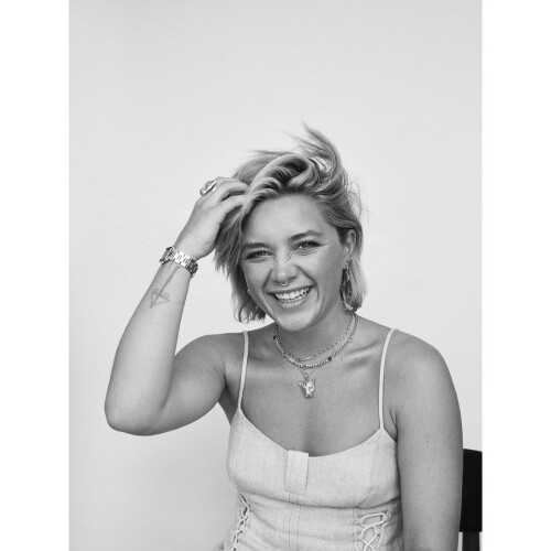 Florence Pugh R07399501f80acc788d2