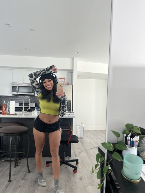 Flvn iXaEAAWjmE3746935732c16f0f