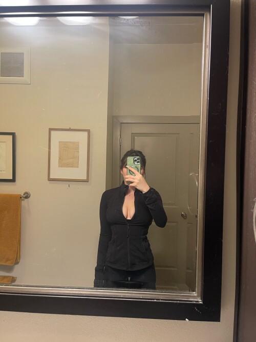 FmndkdzakAACtdI7137d0ea7de52ace