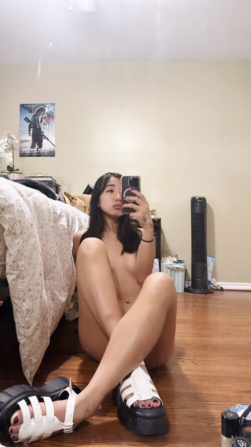 FoeueOKaYAELbFp40483f1f84b02c41