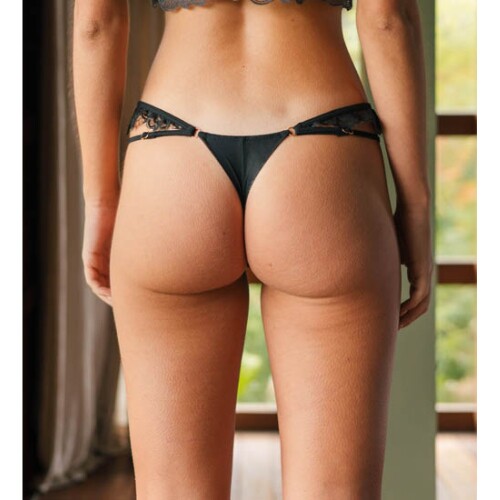 Foto 20 1000x1000a145da0d08cb6881