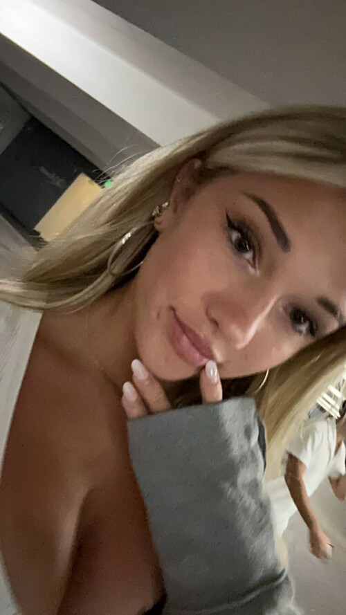 Fr2FM7TotD94OmenOxyby.1023fbfed326be41aec5