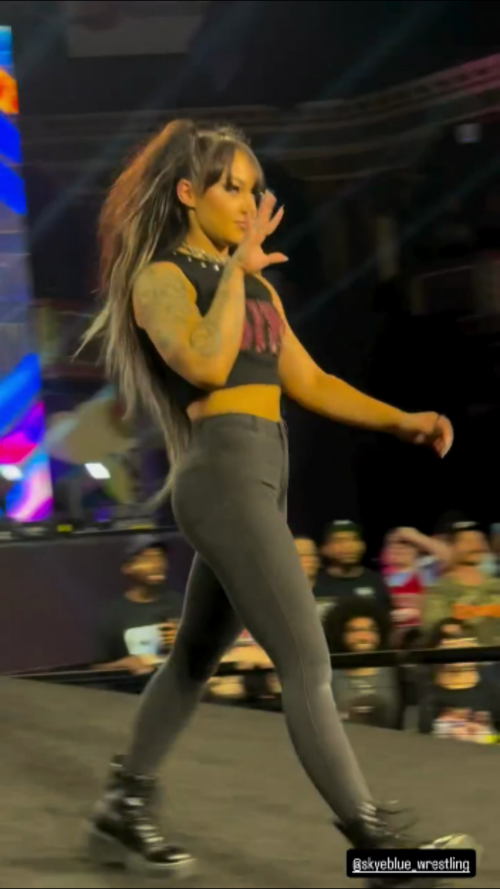 Frame-000665fd93cfe95aee2c5