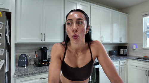 Frame-007618eec8d640462a9e9