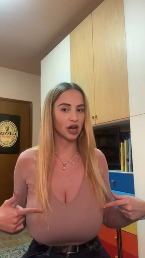 Frame 5827f056eb2cbd6aa15