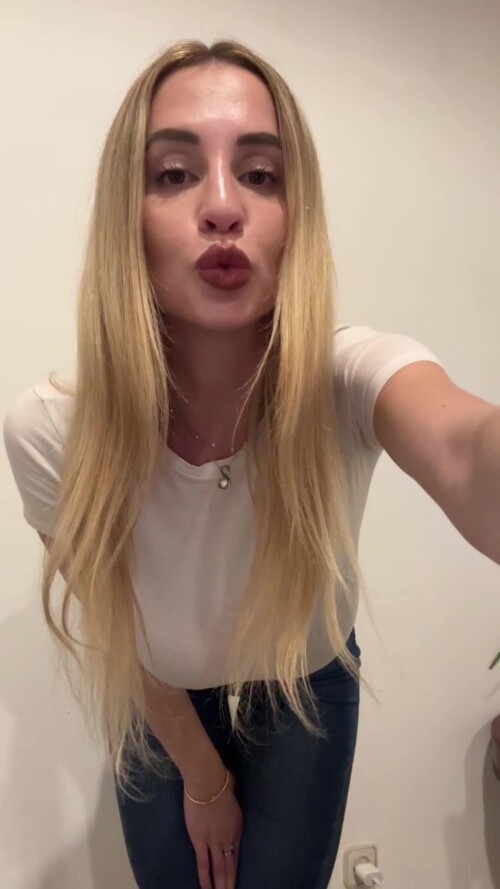 Frame 84646705c142b6c2de9