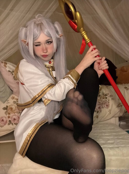 Frieren Photoset Pt.2 9f62f2e411f7d2138