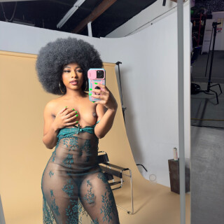 Fully-nude-versions-will-be-in-your-dm-6ba2f250ebbc0002