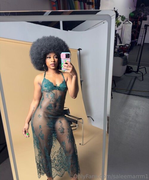 Fully-nude-versions-will-be-in-your-dm-_0002bd91601b99a18ad5.jpeg