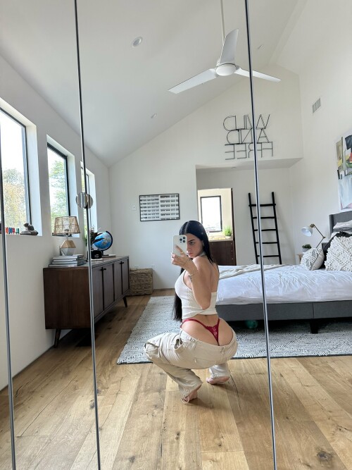 FuusbrpaUAA WFjb9ccae7d37848b16