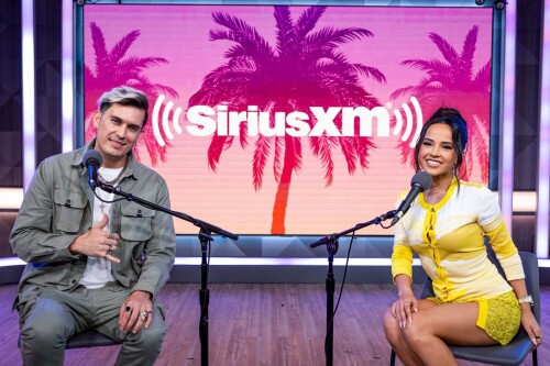 FvZRZmEX0AECsBK720f07fa4ff4f198