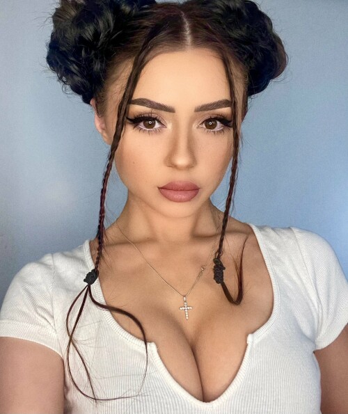 FvjrzKbaMAAiaDJ43a390d05375dc0b