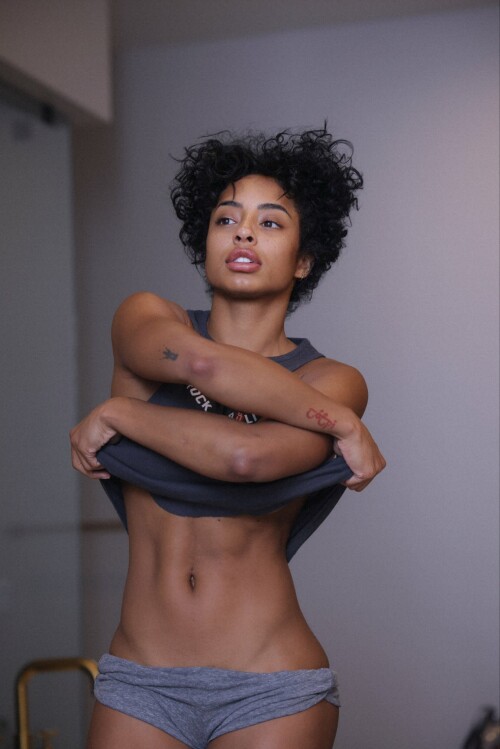 FyzCaIXagAAGIYP17952d6769169363