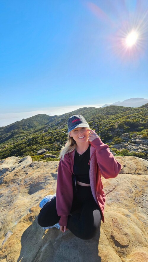 FzFbgQoaYAAaPeb6253c6a515b2d72a