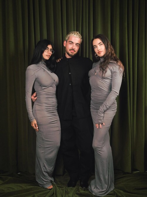 G0qmOUyXYAA66jZ876c9d520a647145