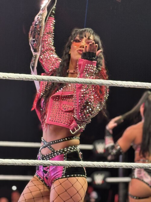 G1BEIZfXEAAVqmp7af38564172fe692