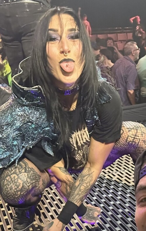 G1BSlkvWcAAoLRvf3b7123c7d7f3b79