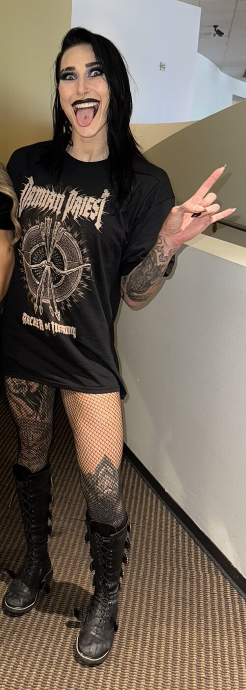 G1ESm UXIAAmDzub36f0155c38b5ccd