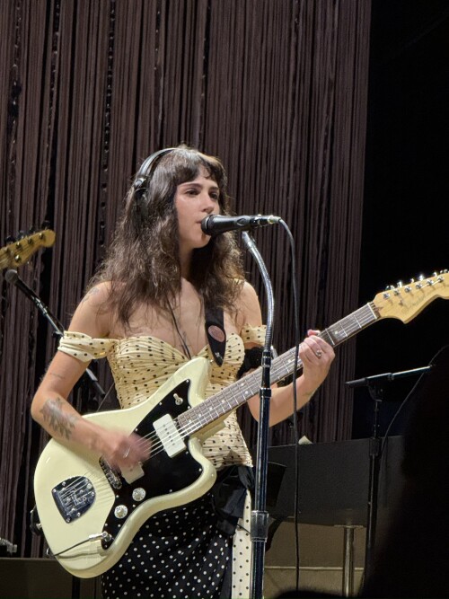 G1 BHRoXMAAAGjy2fd0cabb6e765483