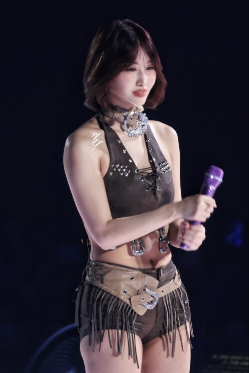 G2 JB2iboAA X9L4388d65a072e40dc