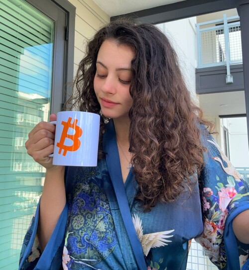 G2bD2M5XsAAnjFI110fda9eb2cd19e1