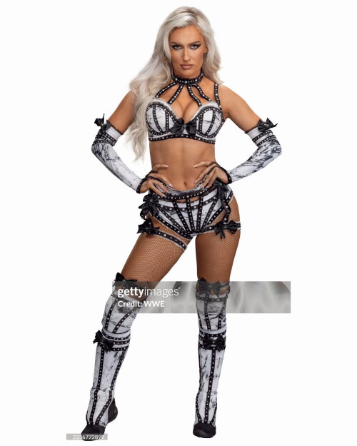 G2hGY6AXUAAVSQCc793ba659b446346