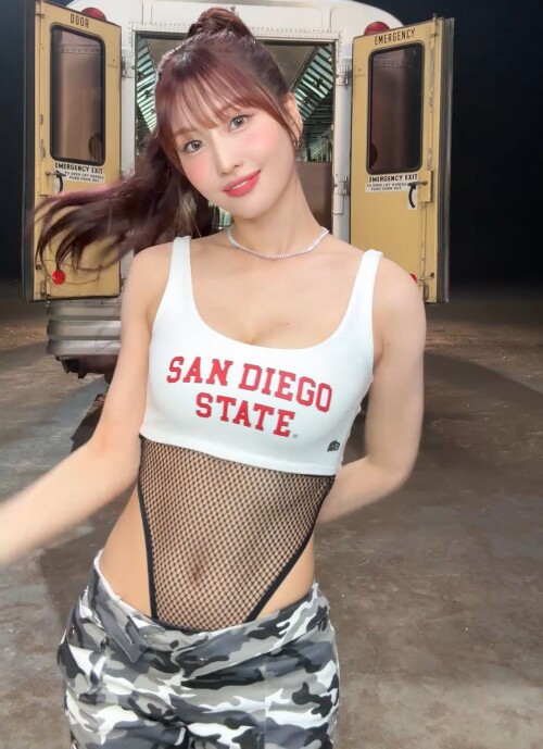 G3Cf3s1WAAArA97559abc7e7ff8a4fd