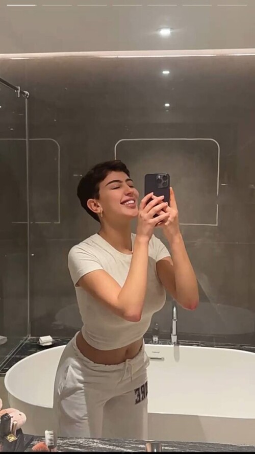 GC603alWYAATyvZ6294296032eb6593