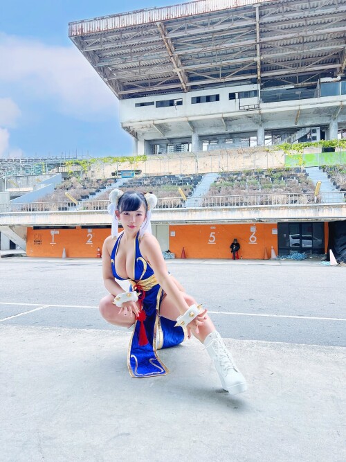 GCIQurBaAAAq4A7c8094042bd7509d0