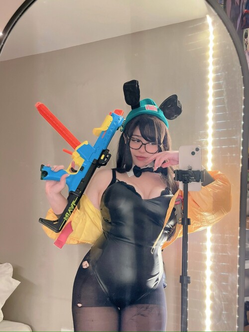 GDf1Q4WXgAAQ rnb6c4f6764f97af19