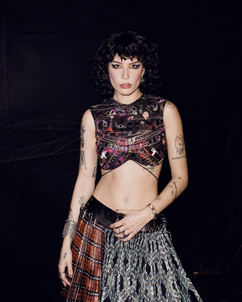 GE8ntorWoAAt2vmb7f284156d74baa5