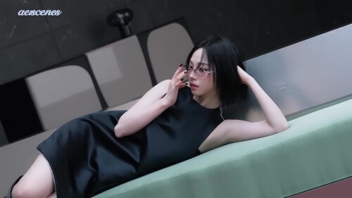 GENTLEMONSTERBEHIND 13f788f8e30b076fc8