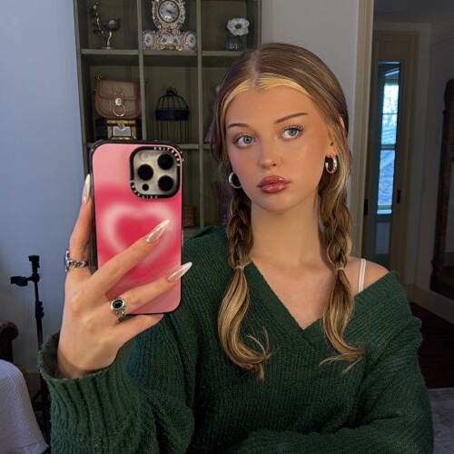 GFHBlUIXUAEvgaI65042400d182c65d