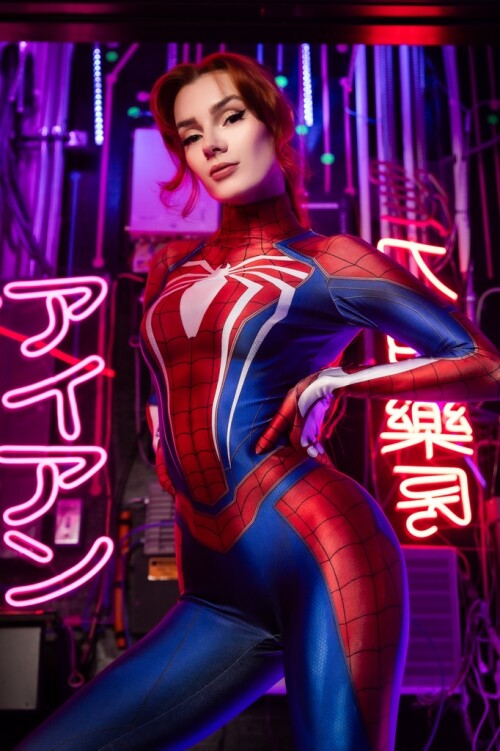 GFbaaruX0AAFX3Oc021eaf133a99810