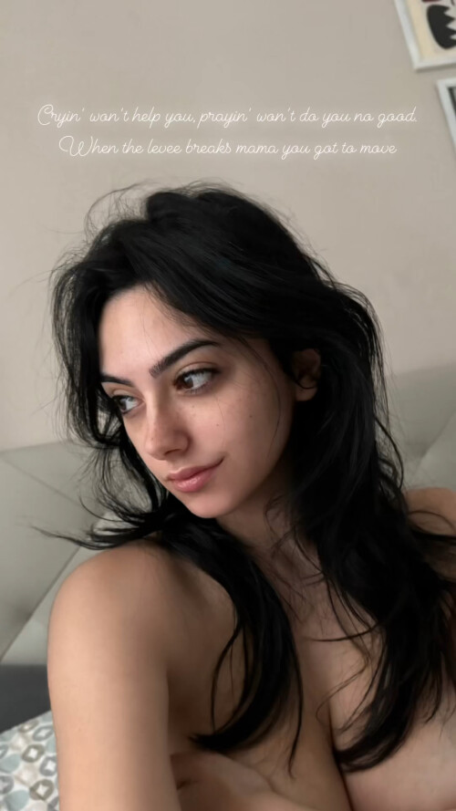 GFmKIAfYj 2CNiwBAPWVkSvPUb8abpR1AAAF972cbe1454ce9712