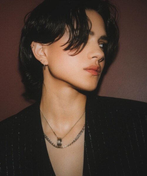 GGQqniMXwAAg 0J922158314efa0684