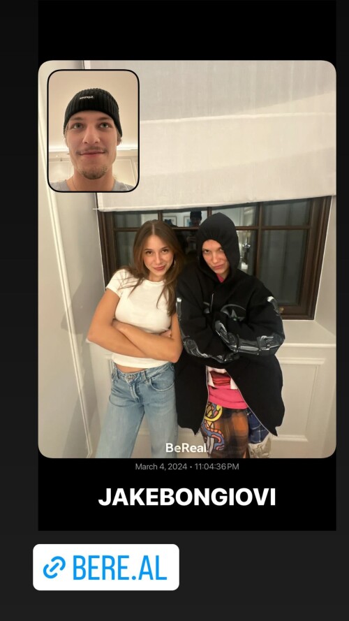 GH3U0GAXsAAuzql21dd34000df07981