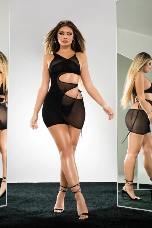 GISELLE BLACK 3 1800x18001eb8bfe2729dd58a