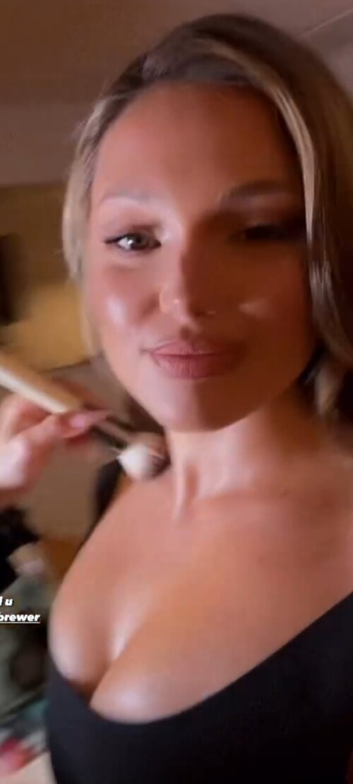 GIbb1XhWYAEkmpl4f2cc94d7aab1989