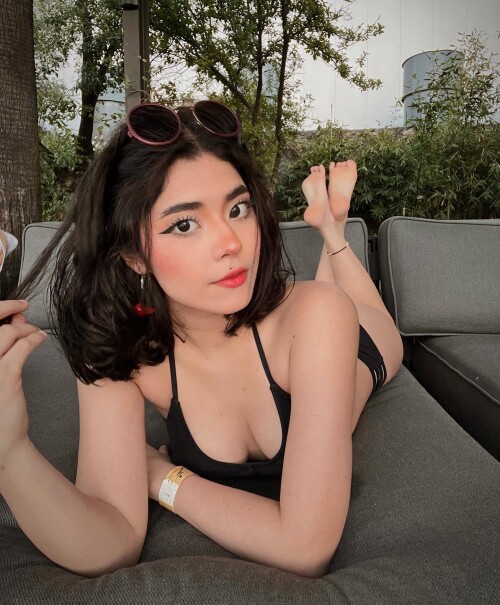 GJ5ESt WUAAbxD28eec7fcffdc6db34