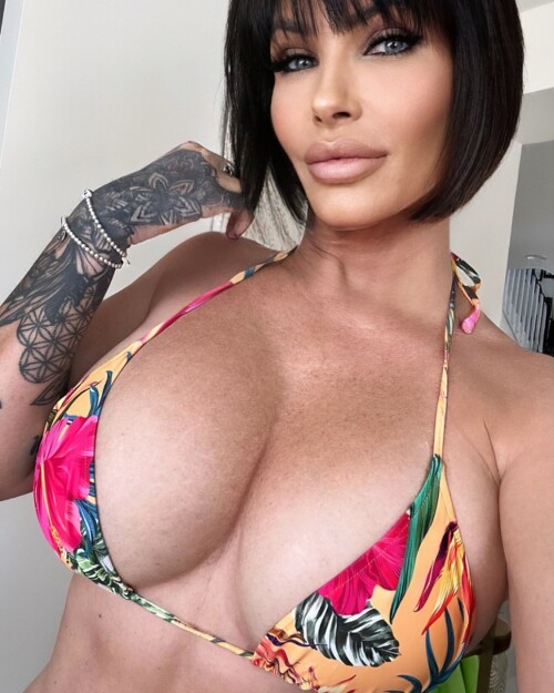 GK434VebUAAxq6 211e039c703ba60c