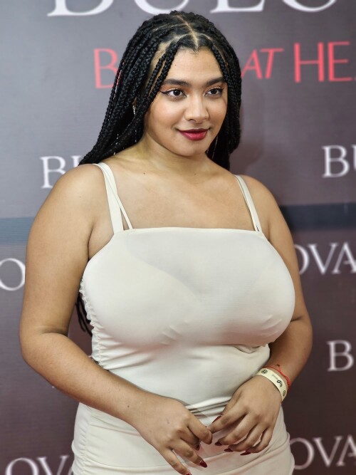 GKayzYKXoAEooK5c23aaeb4234c5eb8