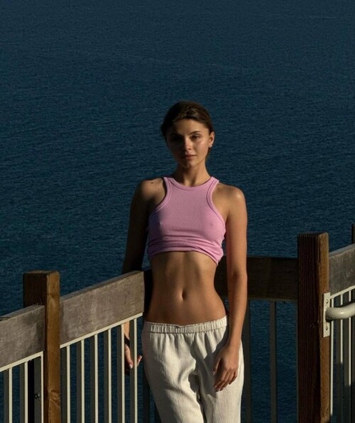 GKeBFREaIAEfyse48048a760013940