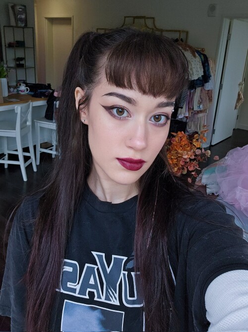 GKsCFKGaoAAh0ceef1ad3d7f45266a1